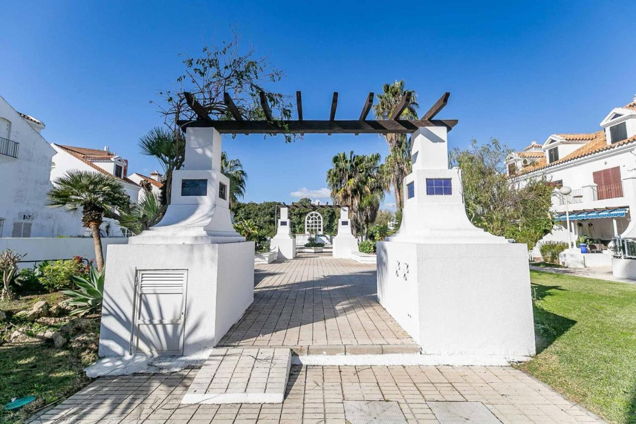 Sur Suites Castillo Фуенхірола Екстер'єр фото